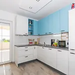 Willa Sunset