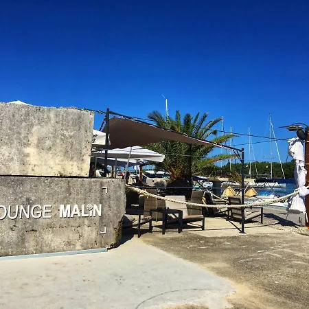 Sunset فيلة ميدولين